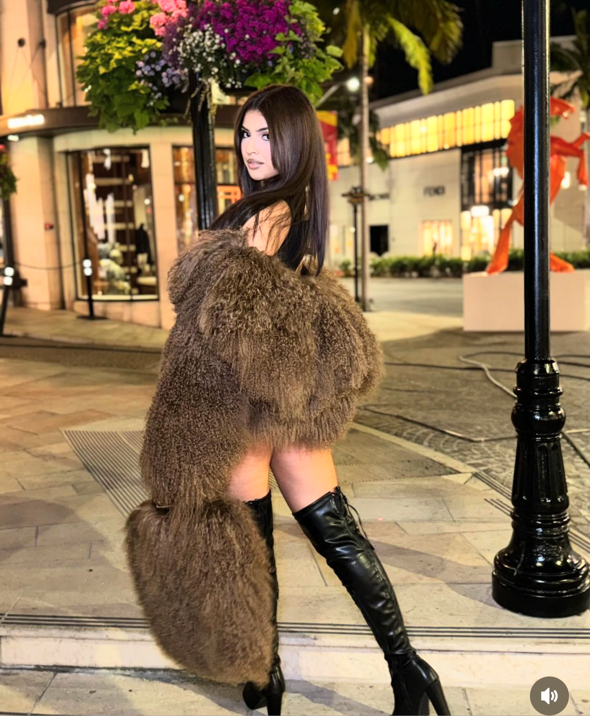 Fab & Fluffy Coat & Bag set (Estimated shipping 3wks after purchase date)