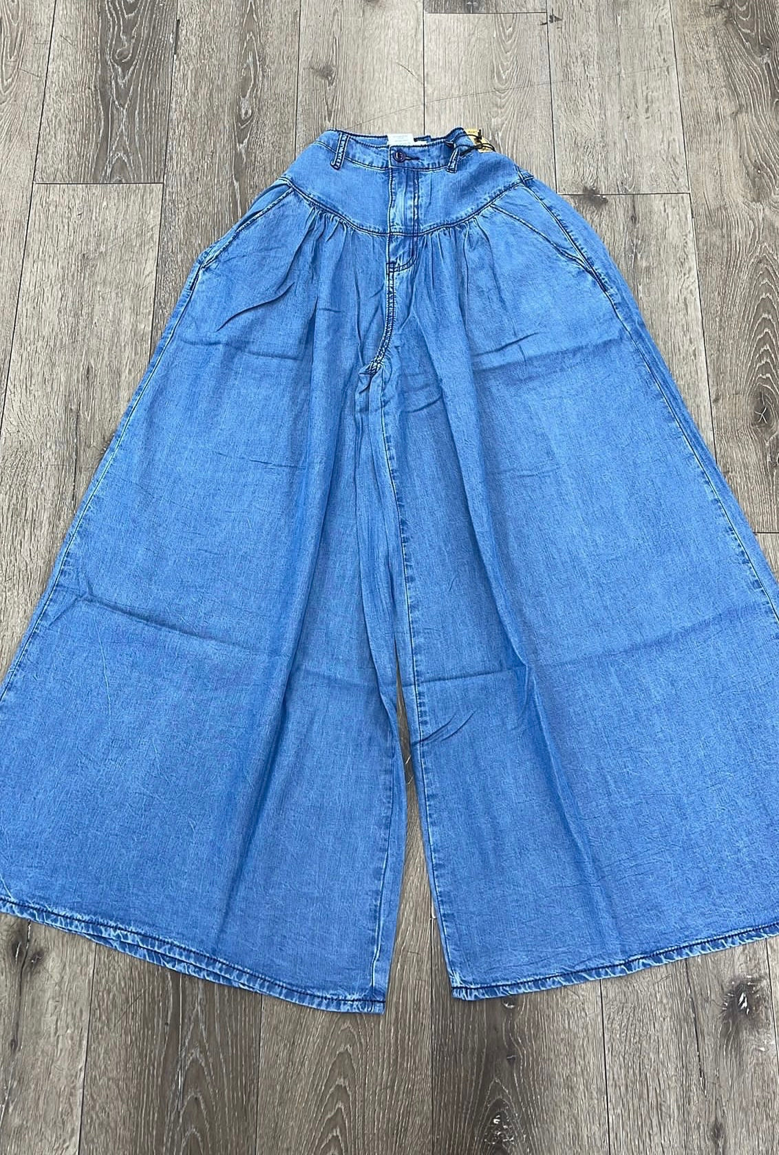 Pretty & Relaxed pants