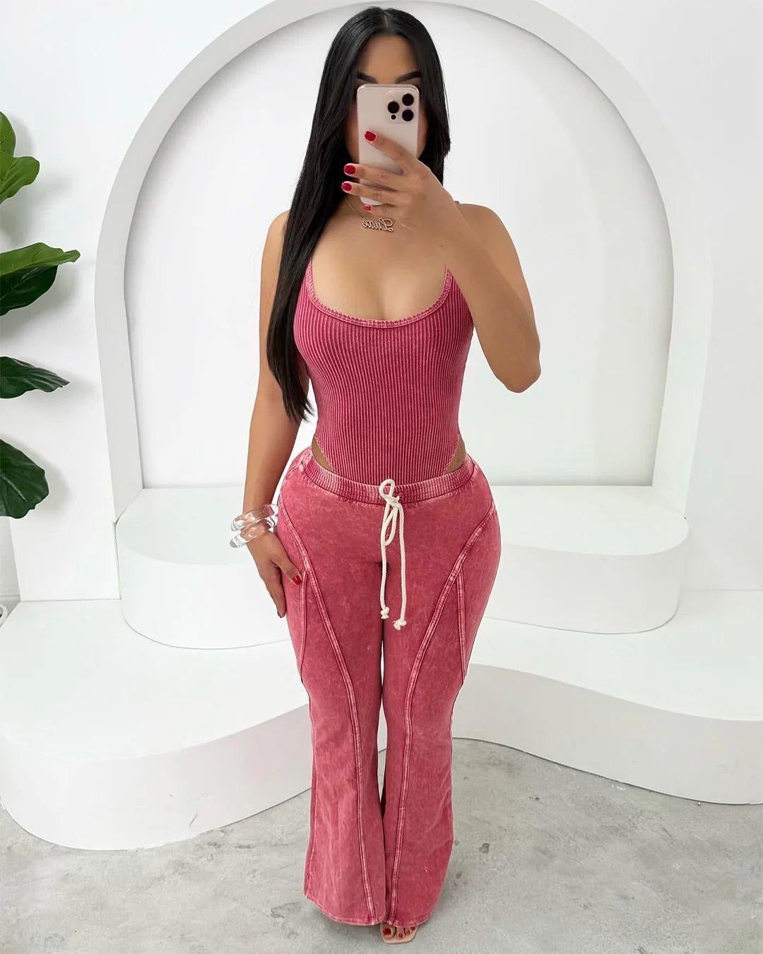 Mona Chill Set