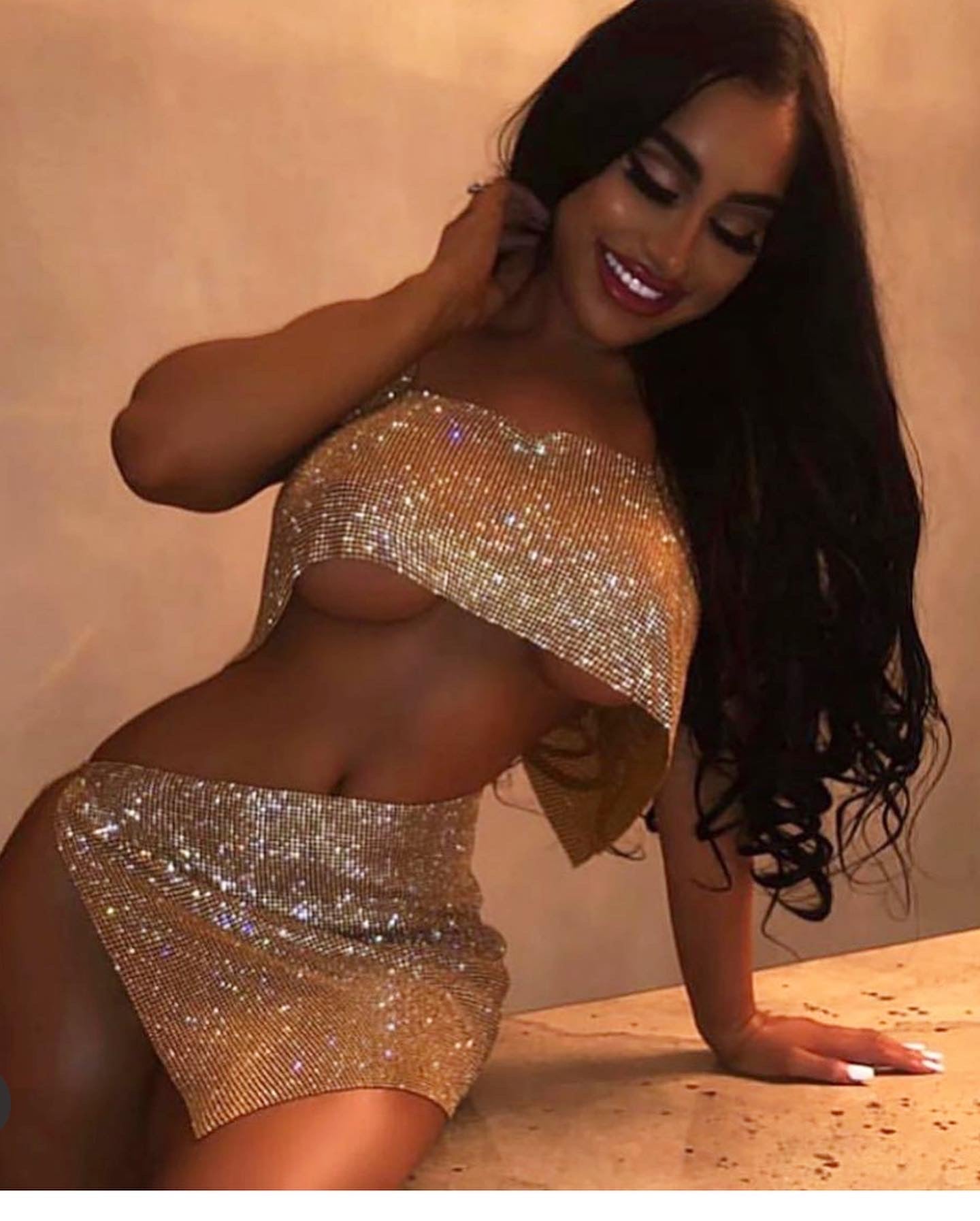 She’s A Star Skirt set