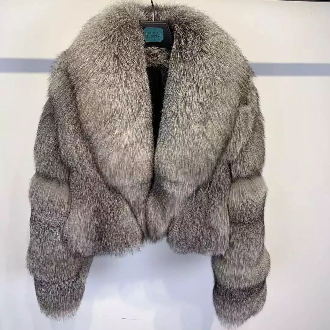 Cold Summer Fox Fur Bombmer