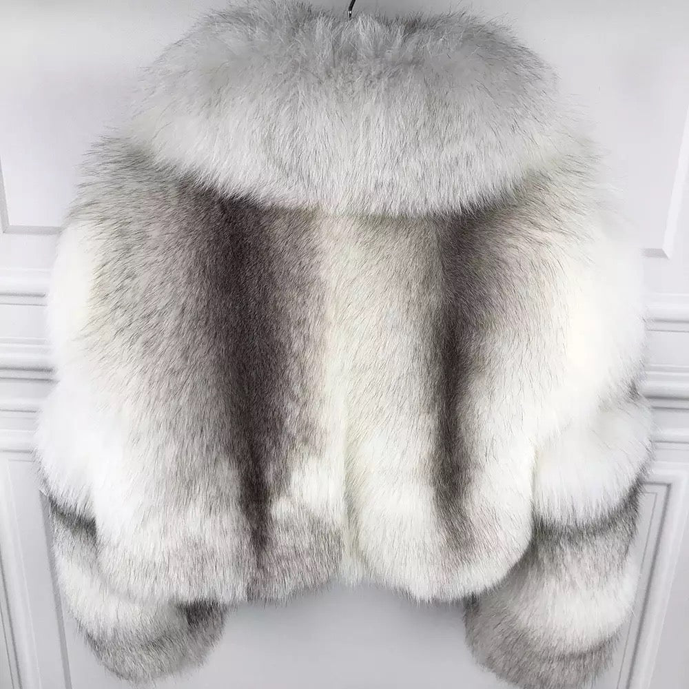 Cold Summer Fox Fur Bombmer