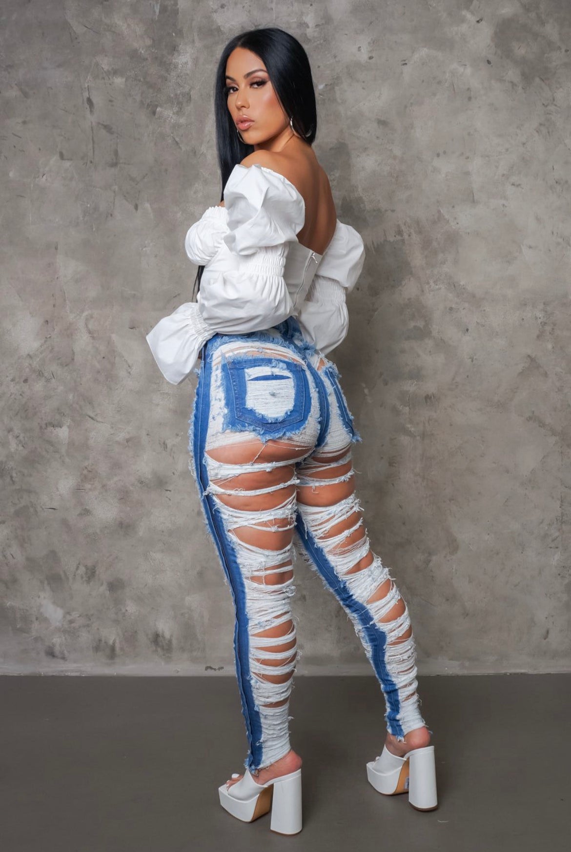 Peek A Boo jeans